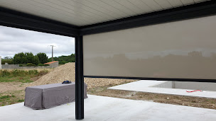 Photo n°5 de LSK Outdoor - Store - Pergola - Carport à La Rochelle, Ile de ré (17) à Lagord (Menuisier)