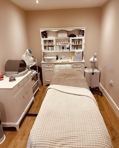 Sarah Johnson Facialist