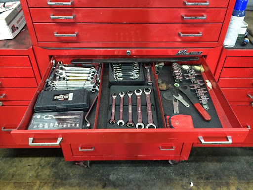 M C Auto Tech - Visual