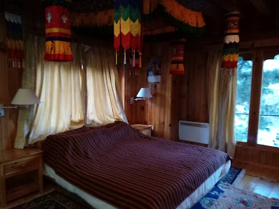 Photos of Rinchenling Lodge