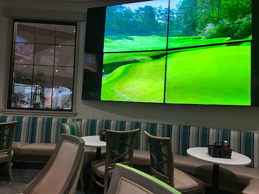Pines Pub - Visual