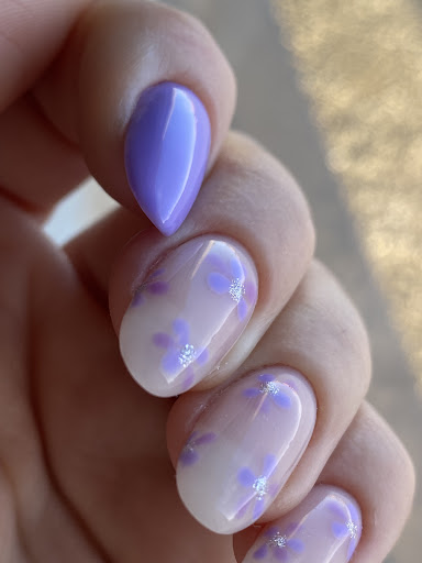 Chloé Hoffner - Manucure Russe - Thumbnail