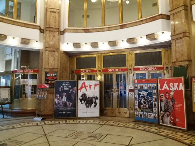Palác Adria