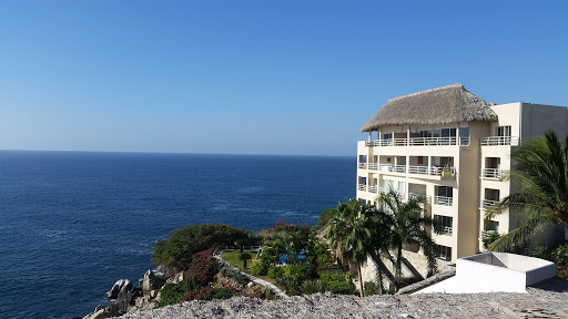 Puerto Escondido Real Estate & Vacation Rentals
