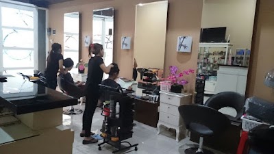 Photos of Herlisasen Beauty Salon