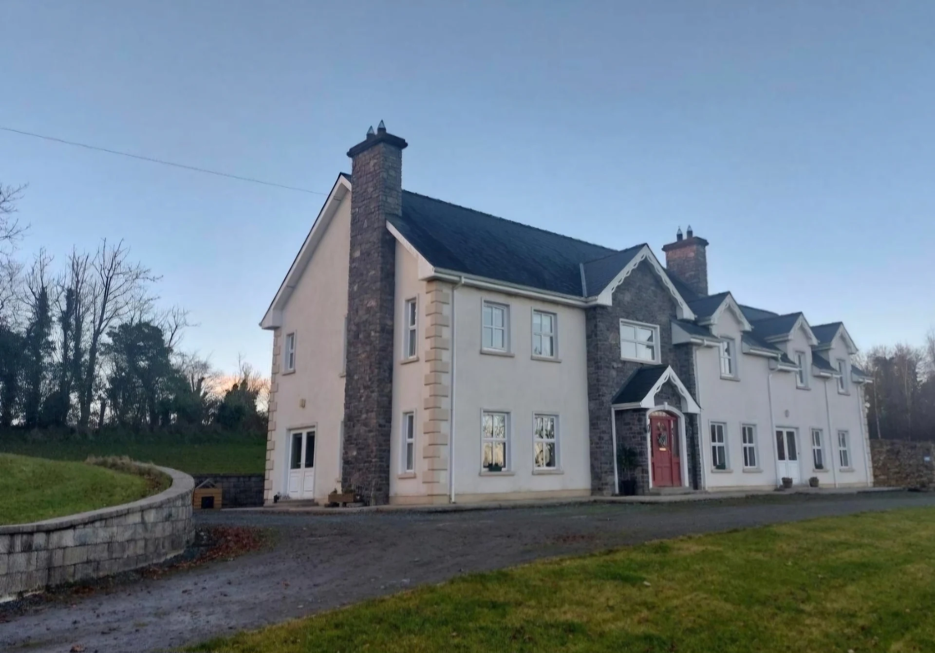 Molly's self catering accommodation, Inishmore