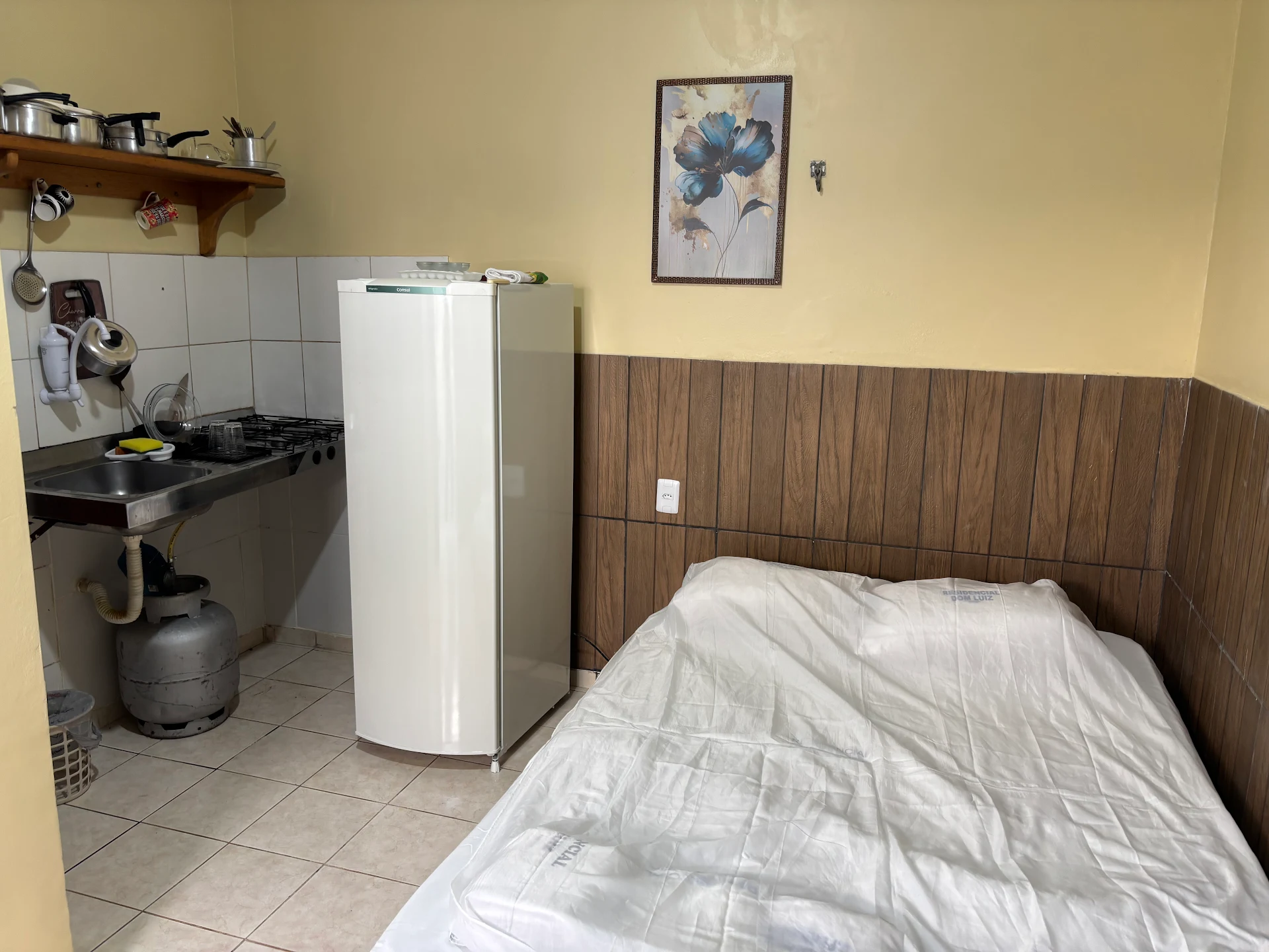Residencial Dom Luiz suítes mobiliada
