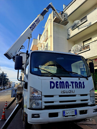 Dema-Tras - Visual