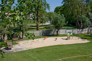 Photo n°16 de Camping Le Val Vert à Vaux-sur-Mer (Terrain pour camping-cars)