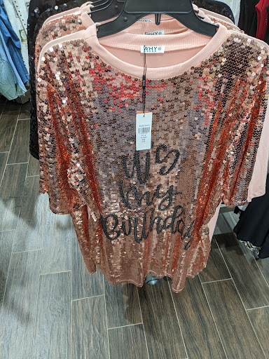 Angeles Fashion Casual Gallery - United States