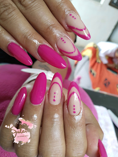 Lilo Bulevard nails - Thumbnail