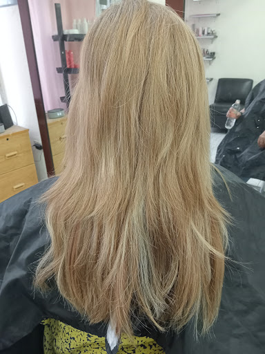 Cris Salon - Thumbnail