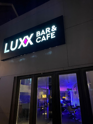 Luxx Bar & Cafe