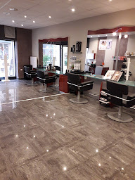 Photo n°14 de MG coiffure à Sainte-Foy-lès-Lyon (Salon de coiffure)