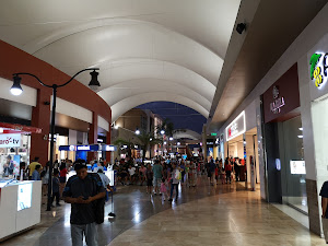 Real Plaza 4