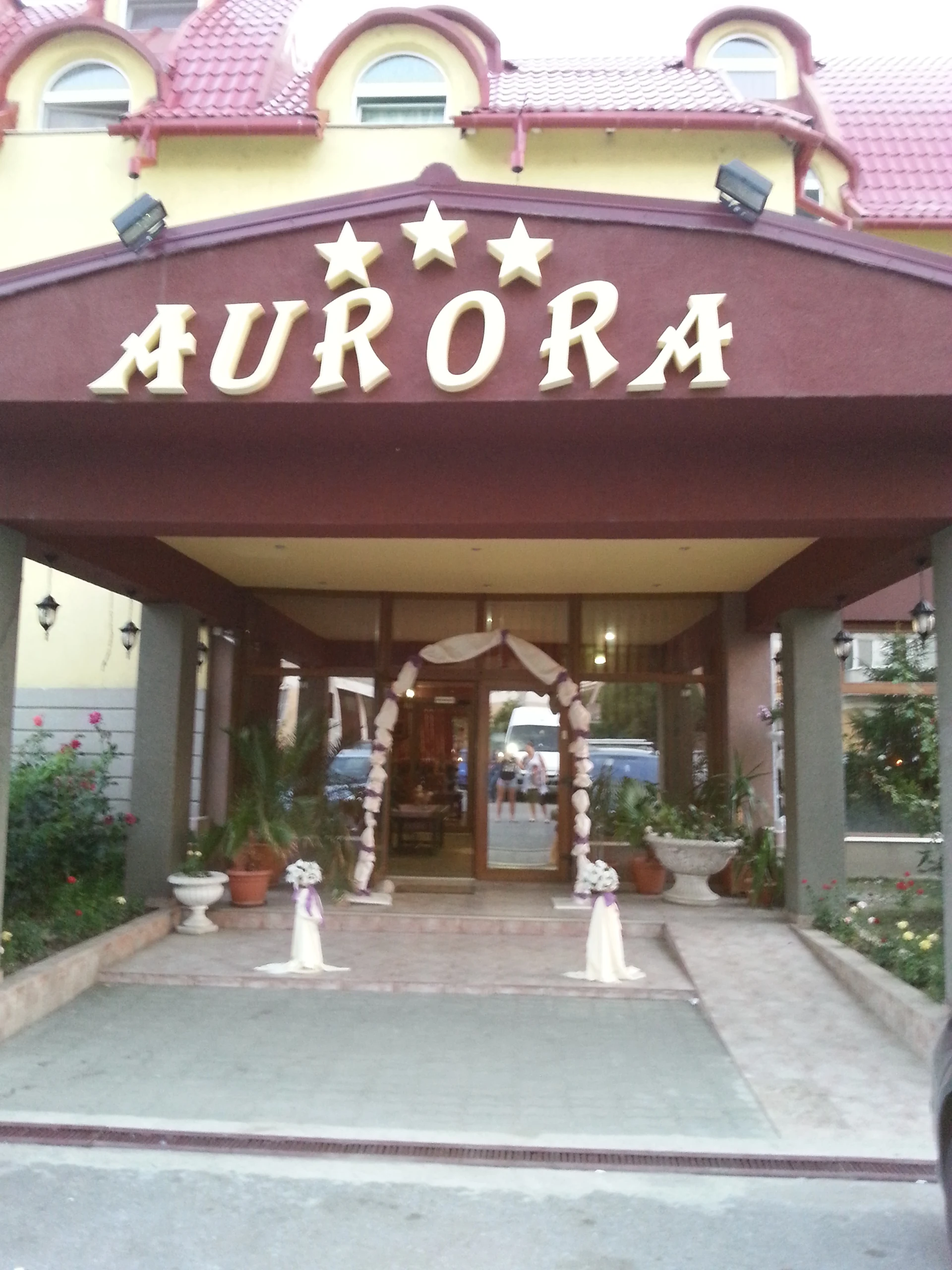 Aurora Hotel