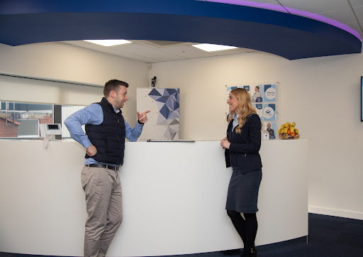 World Options Ltd - Visual
