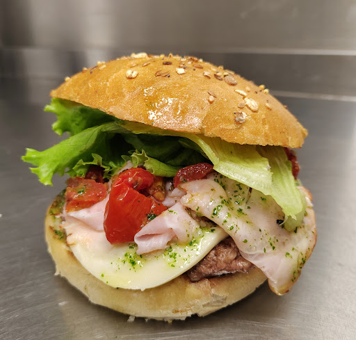 Photo 3 - Burger Mania