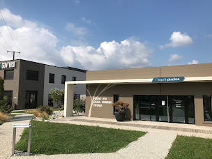 Photo n°21 de Gonthier Piscines & Spas / l'esprit piscine à Cognin (Magasin de matériel pour piscines)