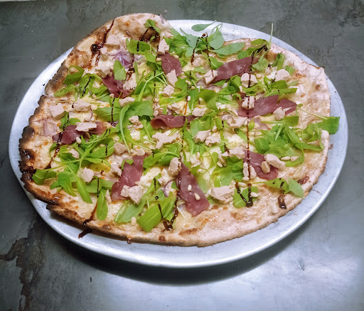 Photo 3 - La Petite Pizza