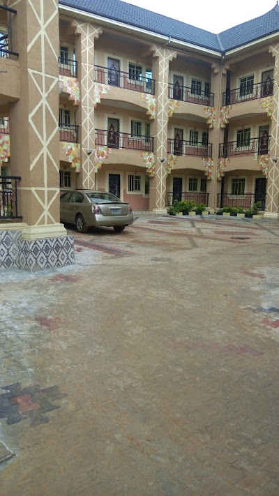Photos of Charles Don Quarters Lodge