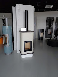 Photo n°3 de Plaisir du Feu à Saint-Germain-du-Puy (Cheministe)