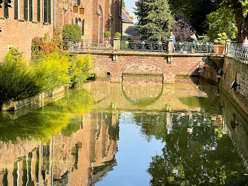 Parkplatz Burg Bergerhausen - Thumbnail
