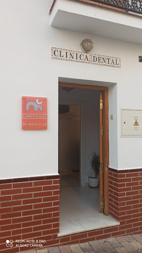 Clínica Dental MC Periana