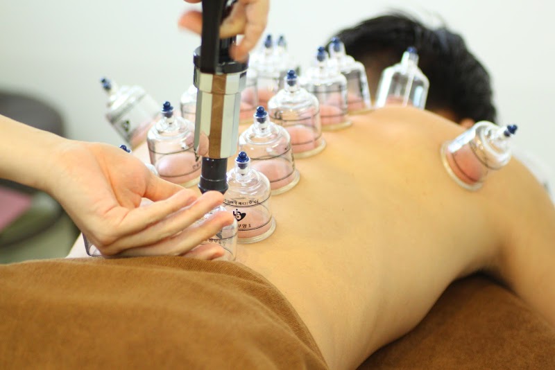 しのとう鍼灸整体院