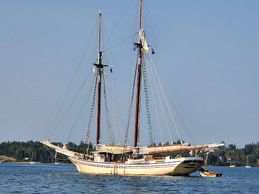 Schooner Heritage - Thumbnail