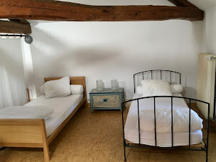 Photo n°22 de L'Estivante à Saint-Austremoine (Chambre d'hôtes)