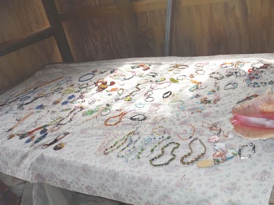 Photos of Bahama Mamas Jewelry and Gifts
