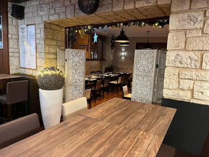 Le Wellington Café Brasserie