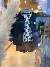 Photo n°14 de Chewingum à Pontarlier (Vêtements pour enfants)