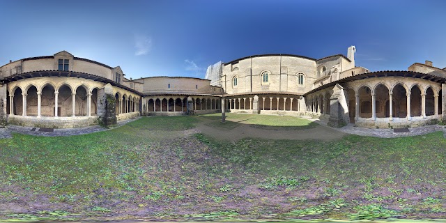 Cloitre de la collegiale