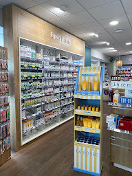 Photo n°8 de Pharmacie LE RAY MANCERON à Hennebont (Pharmacie)