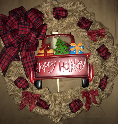 Lacey's Custom Wreaths