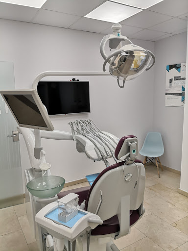 Clínica Dental Mayo Rubí