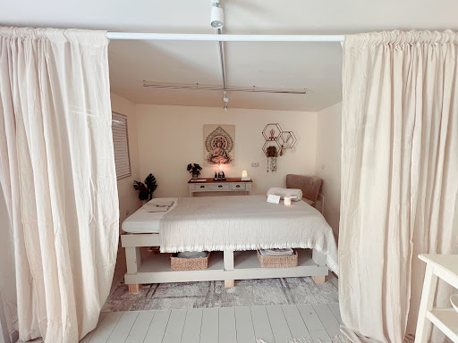 Pranee Massage & Wellness