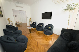 Photo n°7 de Docteur Maya-Line Danhache - Orthodontie Paris 17 à Paris (Dentiste)