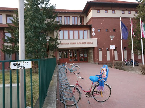 Fabriczius József Evening High School, Author: Róbert Újvari