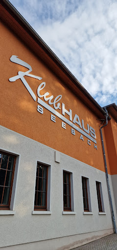 Klubhaus - Visual