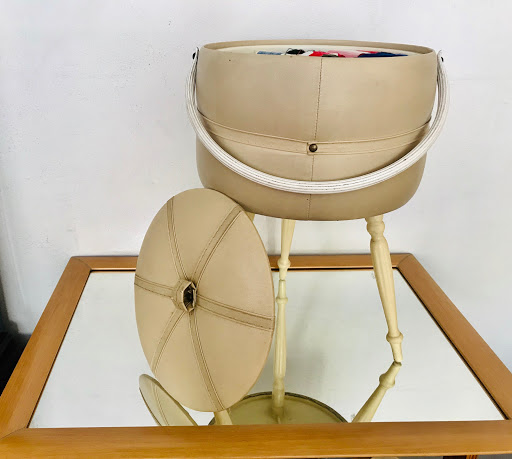 Flodders Haushaltsauflösung, Entsorgung & Entrümpelung | A & V | Anette Kochmann und Yvonne Bergmann GbR