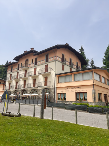 La Vecchia Cantoniera Gallery - Italy