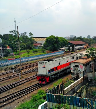 Bandung Station, Author: Iqbal Maulana Adha