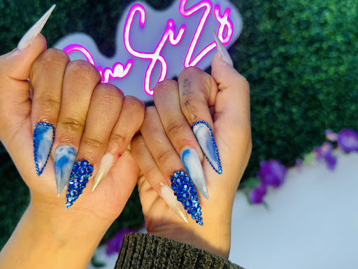 Xclusive Nailz Lounge by La Del Listo