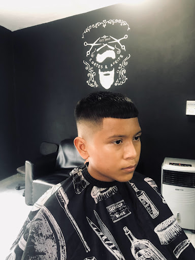 Santana Barber
