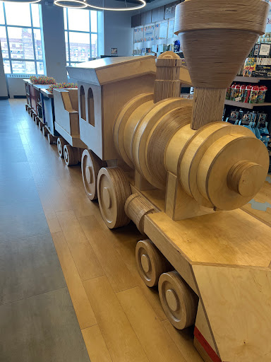 Museum Store - Thumbnail