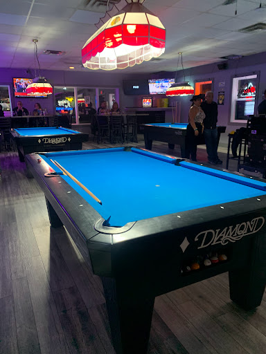 Lady T's Pizzeria & Pub Gallery - United States