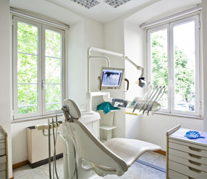 Priority Dental - Visual